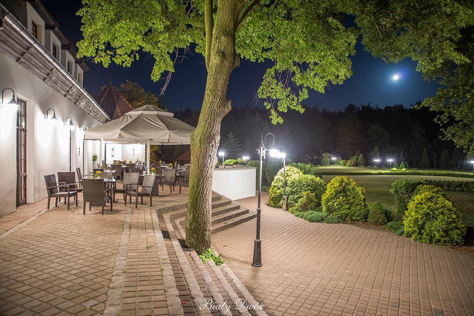 Bialy Dwor Bed & Breakfast Kwidzyn Bagian luar foto
