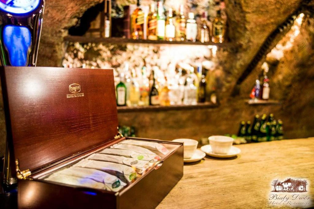 Bialy Dwor Bed & Breakfast Kwidzyn Bagian luar foto
