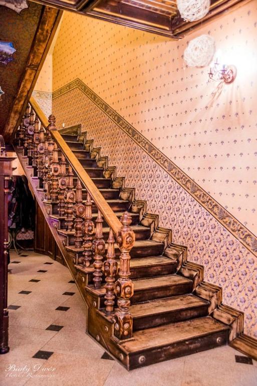 Bialy Dwor Bed & Breakfast Kwidzyn Bagian luar foto